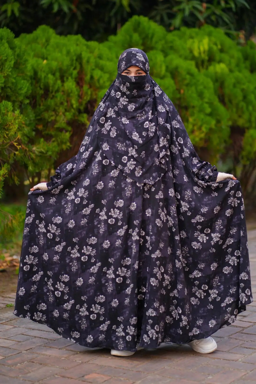 নিউ কালেকশন ফ্লোর টাচ আবায়া লং খিমার